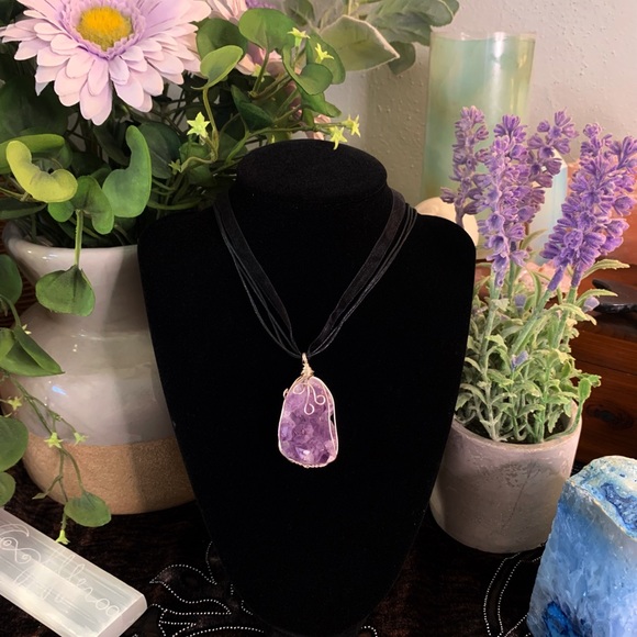 Raw Amethyst Pendant - Picture 3 of 6